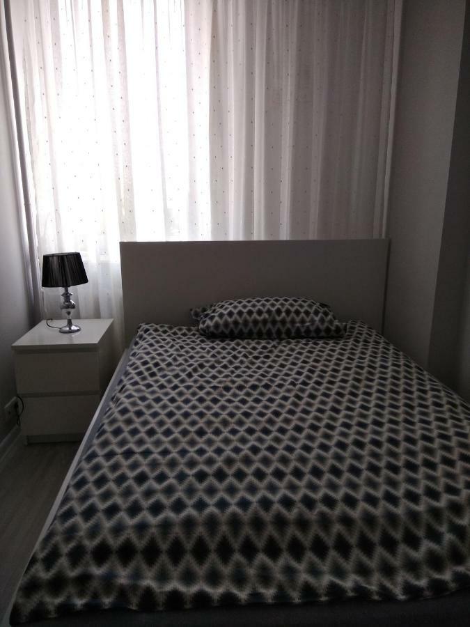 Apartment Plac Bankowy Варшава Екстериор снимка