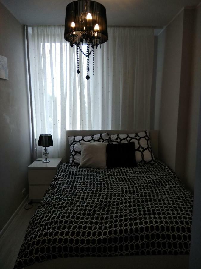 Apartment Plac Bankowy Варшава Екстериор снимка